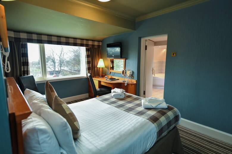 Hostal Savoy Park Hotel
