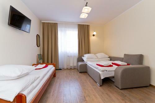 Bed & Breakfast Pokoje Go?cinne Krzy?
