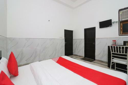 Hotel Oyo 26764 Tribhuvan Palace