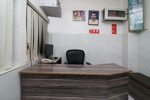 Hotel Oyo 26764 Tribhuvan Palace