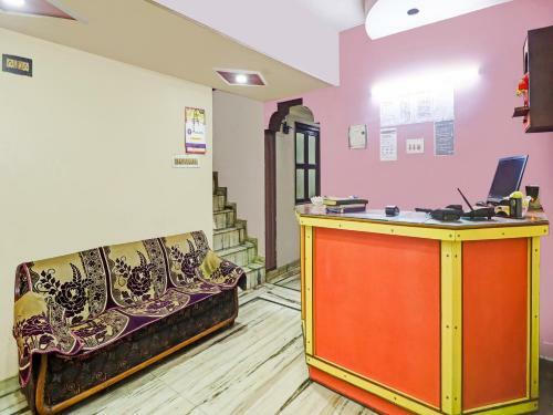 Oyo 75137 Hotel Shree Narayan Regency