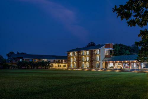 Hotel Paramount Riverfront Resort & Spa, Karjat