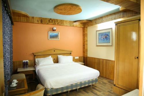 Hotel Hari Om Paradise