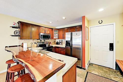 Cinnamon Ridge Condo Unit 202