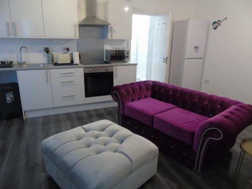 Inviting 1-bed Ground Floor Apartment In Bolton