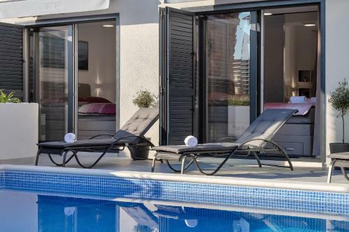 Lulani Pool Apartment