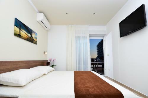 Modern Apartments, Close To The Beach