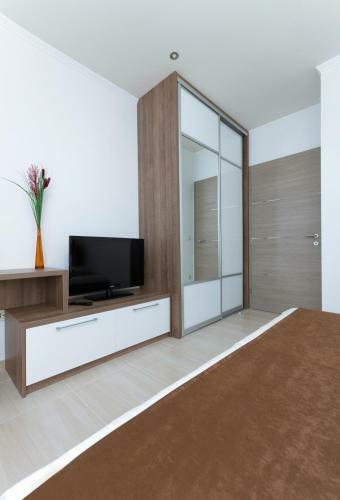 Modern Apartments, Close To The Beach