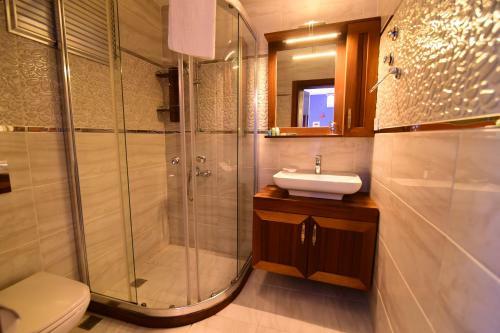 Bed & Breakfast Eleni (L&e) Pansiyon