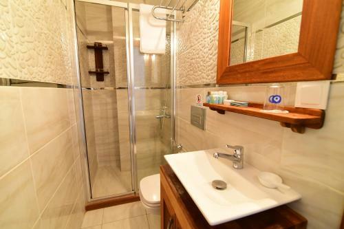Bed & Breakfast Eleni (L&e) Pansiyon