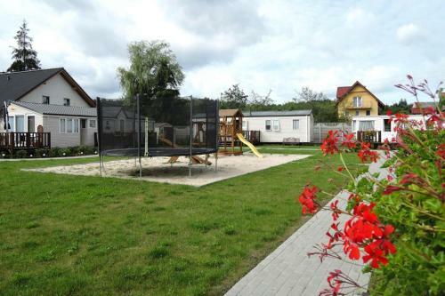 Mobile Home In Kolczewo At A Lake