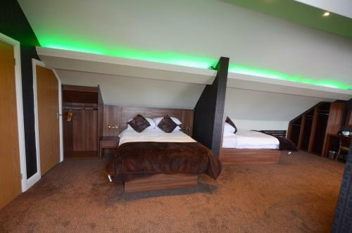 The Harboro Hotel