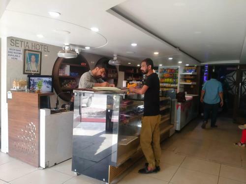 Oyo 83512 Setia Hotel
