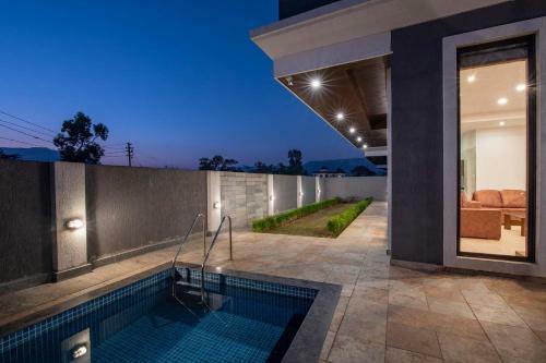 Villa Stayvista At Hillside Cove