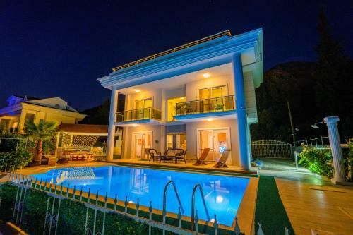 Milez Sultan Luxury Villa By Solo Villa