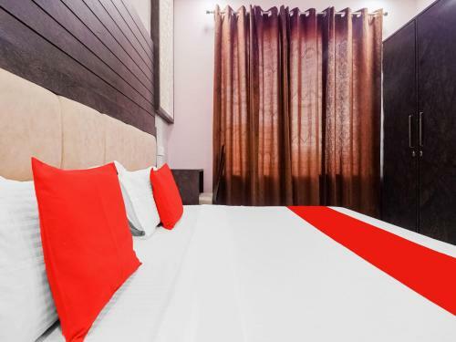 Hotel Oyo 85237 Jannat Paradise Castle