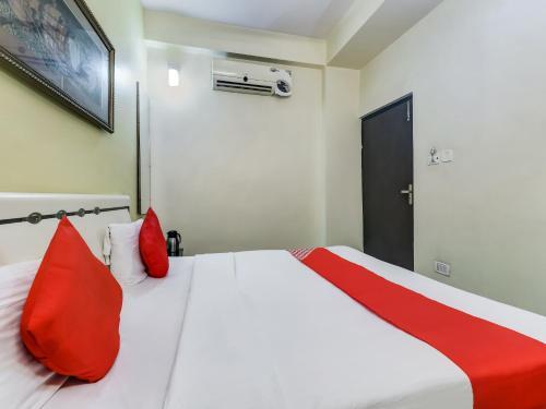 Hotel Oyo 82143 Green Park Sapan