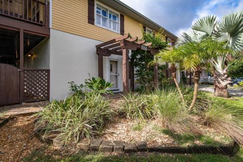 Golden Mile Beach Retreat