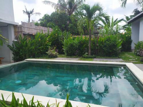 Hotel Oyo 90464 Ryan Guest House