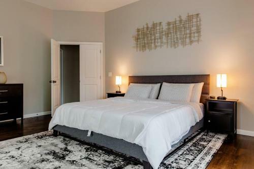 Spacious And Luxurious Home In Metro Atlanta