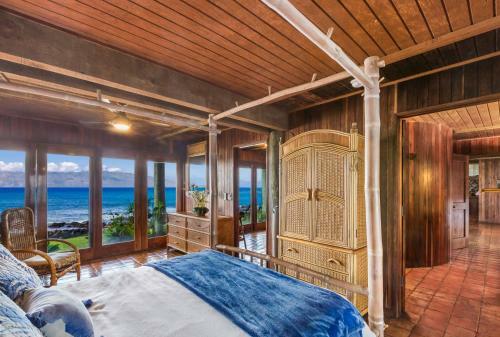 Napili Ocean Front House 43 Home