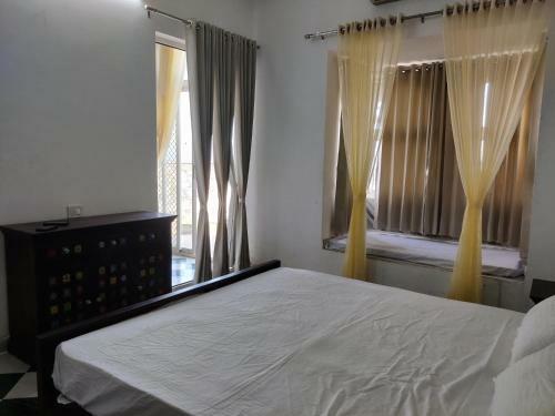 Bordia Hills Villas With Pool