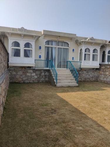 Bordia Hills Villas With Pool