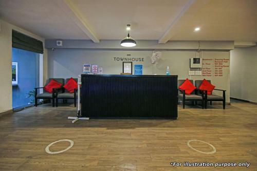 Hotel Townhouse 705 Ardency Greens