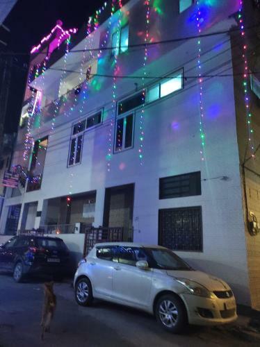 Hostal Homestay Labh House