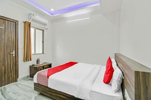 Oyo 48493 Hotel Leela Inn