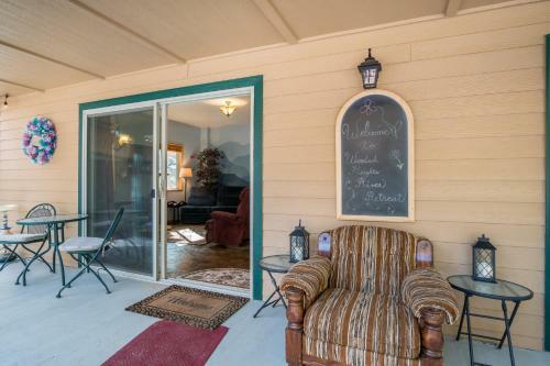 Wooded Heights River Retreat
