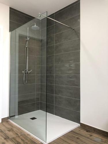 Captivating 4-bed House In Cadaval District-lisbon