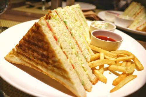 Hotel Oyo 48529 H5