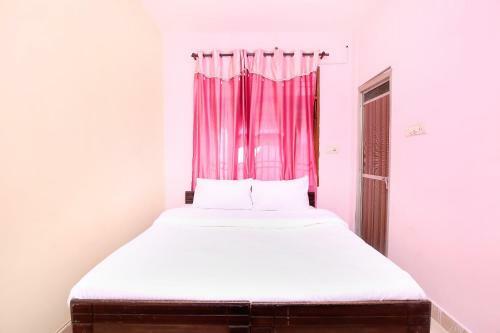 Hotel Spot On 37127 HC Palace