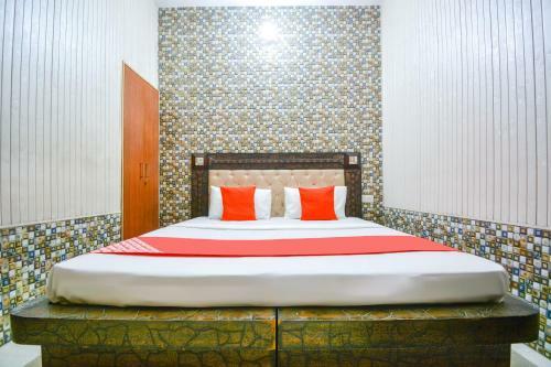 Oyo Flagship 64839 Hotel Sunshine