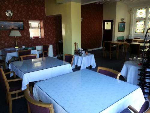 Hostal Cadogan Hotel