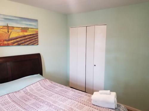 Villa Complete Bnb Presents Beautiful 2br 1b Duplex Mks2005