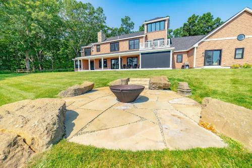 Ocean Front, Beach Access, New Build, Game Room