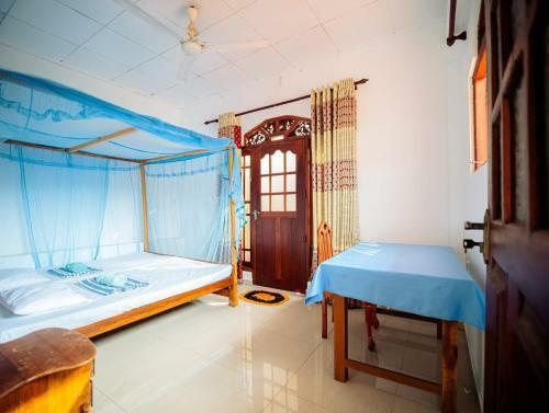 Hostal Surfing Guest House