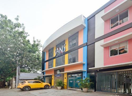 Sans Hotel At Rana Cebu - Vaccinated Staff