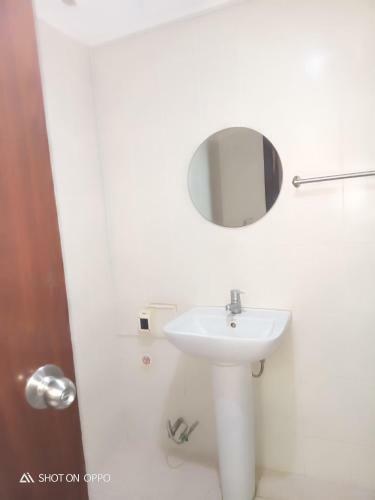 Hostal Ultima Residences Unit 1701
