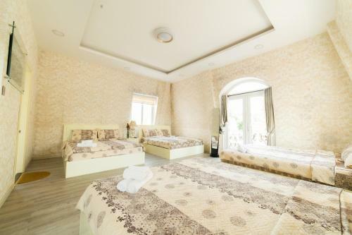 ?� L?t 33 Villa