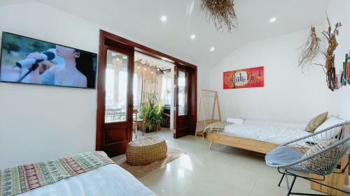 Hotel L�ng K� H?