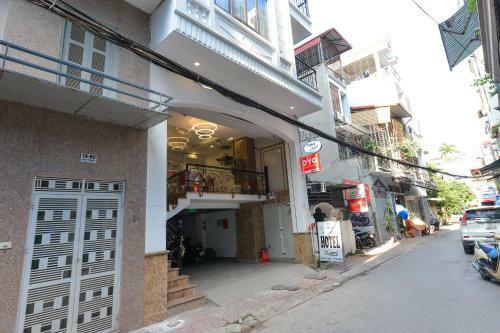 Oyo 270 Xumi Hotel