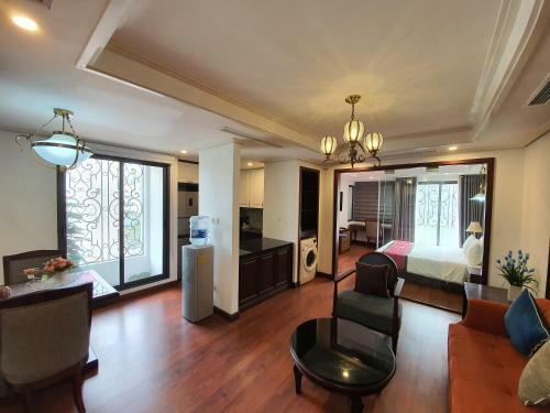 Thaicom Apartment
