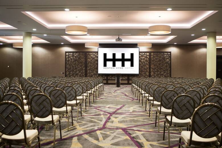 Heston Hyde Hotel