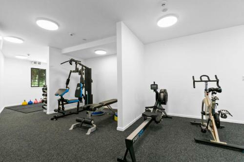 A Luxury Apartment Central Qt With Spa And Gym