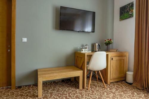 Bed & Breakfast Residence Rooms Bucovina