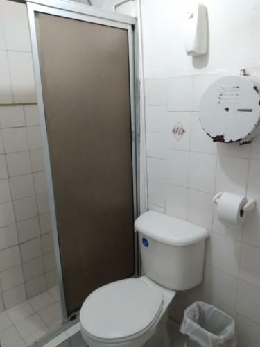 Albergue Hostal Gomero Y Shuttle Service