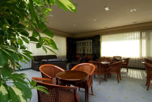 Hotel Puerta De Segovia